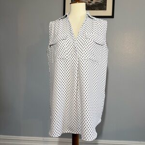 Ann Taylor Black and White Patterned Top